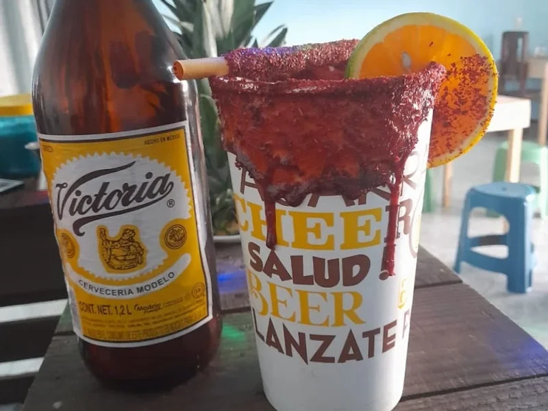 TACOS Y MICHELADAS (EL MALACOPA)