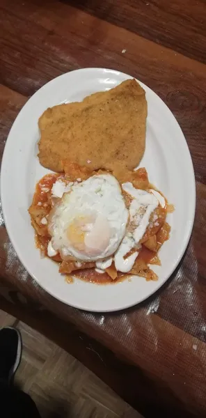 COMIDA CORRIDA Y A LA CARTA