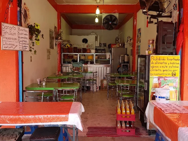 Pozoleria y antojitos mexicanos irma