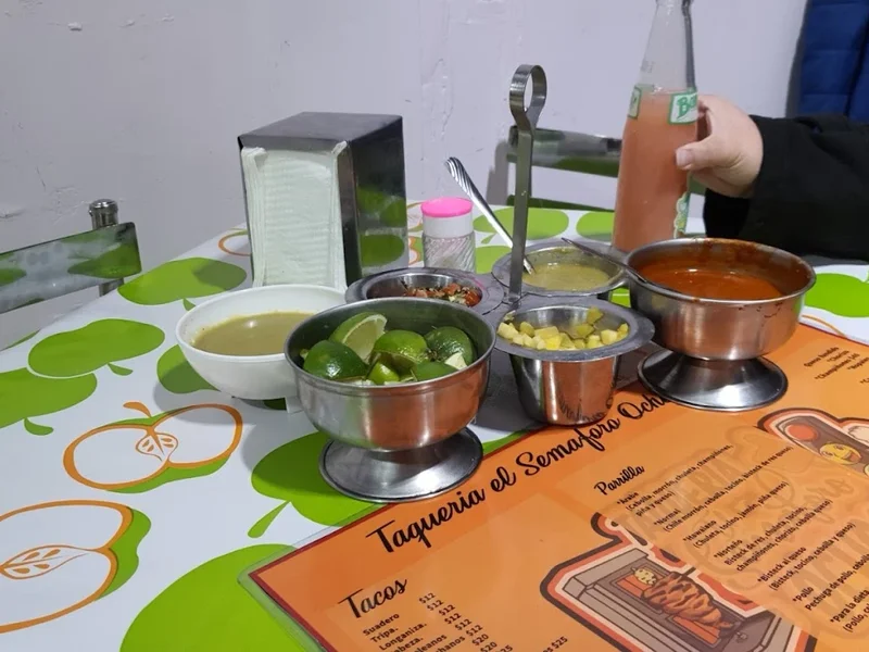 Taqueria el semaforo ochoa