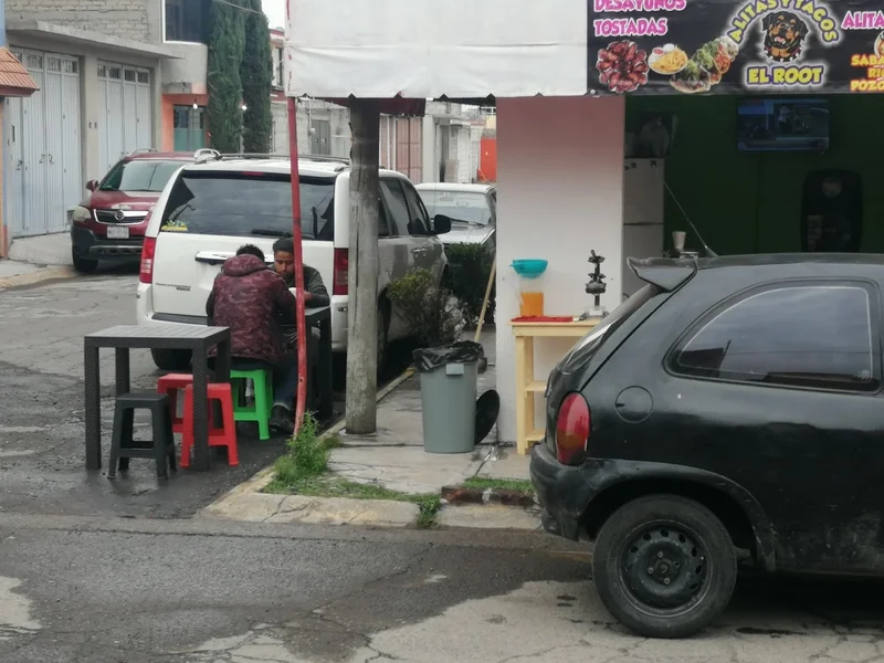 ALITAS Y TACOS "EL ROOT"