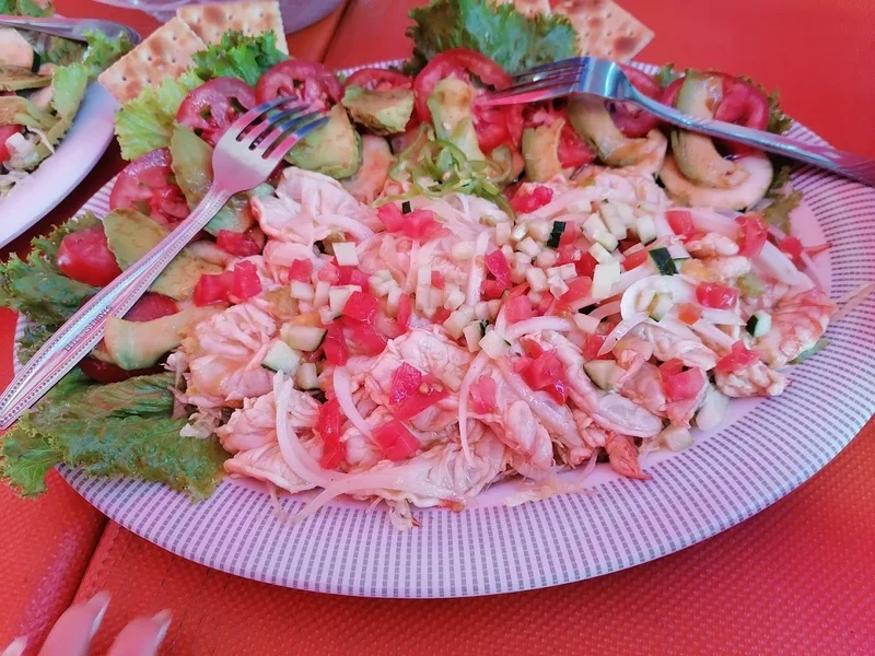 Pescados y Mariscos “Brisa Marina”