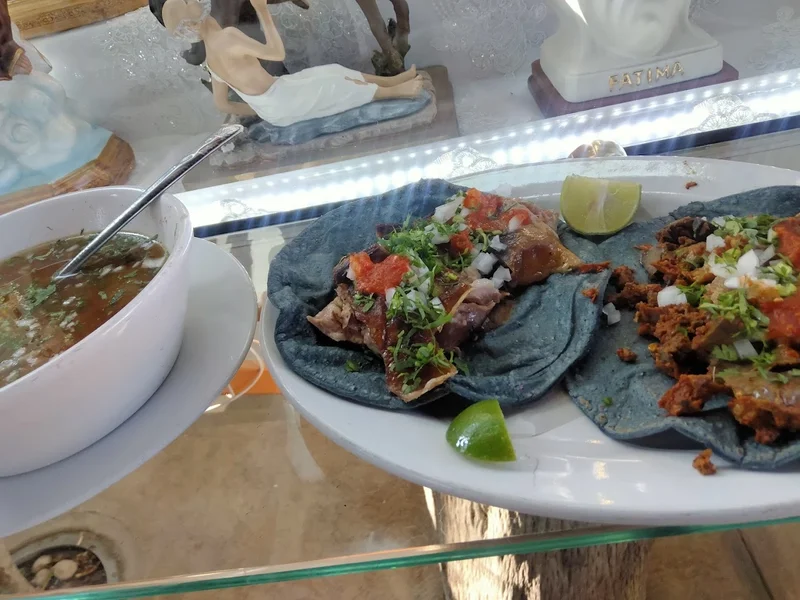 Tres Marías Barbacoa de Borrego a Pie de Horno