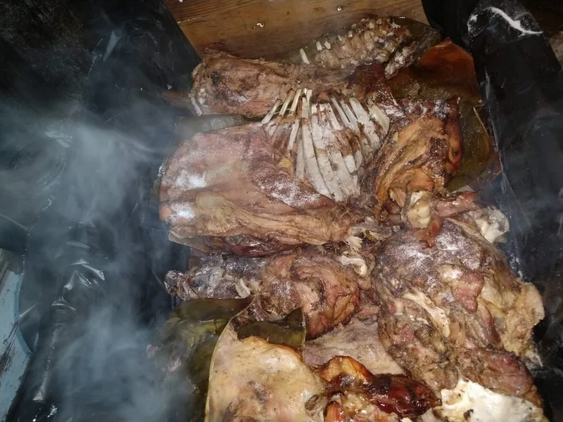 "Mercado, Barbacoa Choreño"