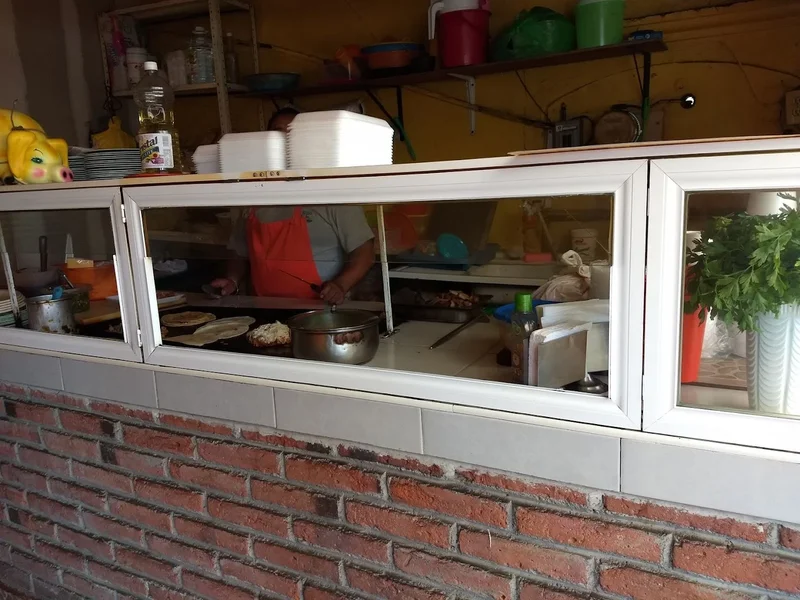 Tortas y Antojitos LA GLORIETA