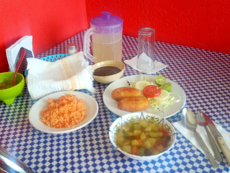 Cocina Economica “ Las Delicias"