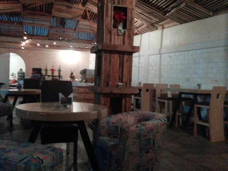 Cafeteria "Telatte Cafe"