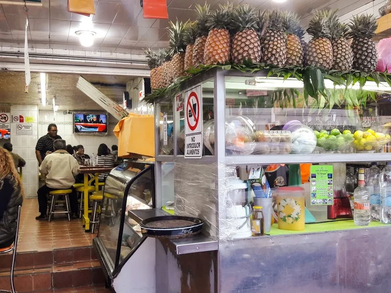 TAQUERIA Y PARRILLA LAREDO