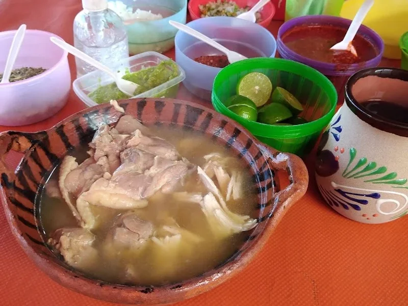 Caldos De Gallina Lewínsky