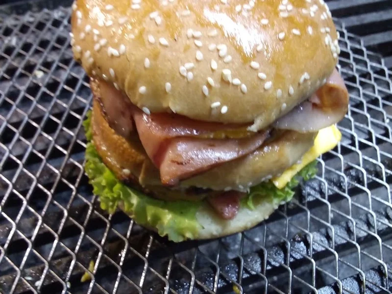 Hamburguesas al Carbón