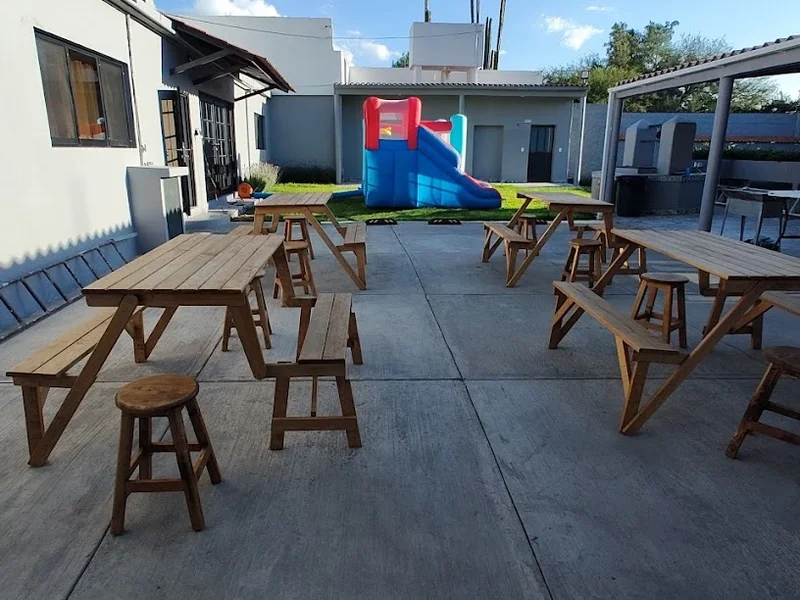 Cheleria los Güeros