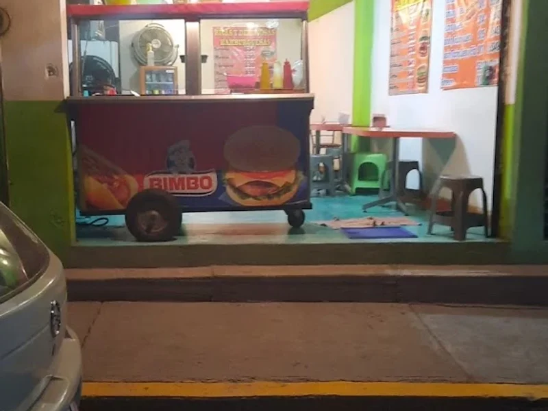 HAMBURGUESA “EL CARNALITO”