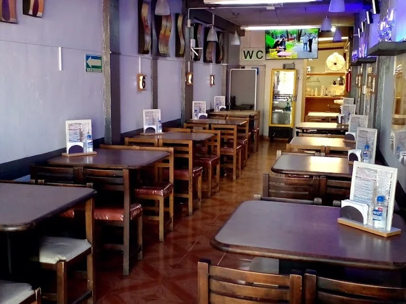 Restaurante JARDINES DE LA ROMA