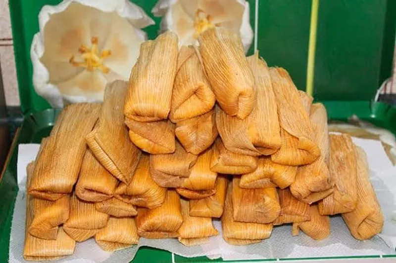 Tamales "DoñAle"