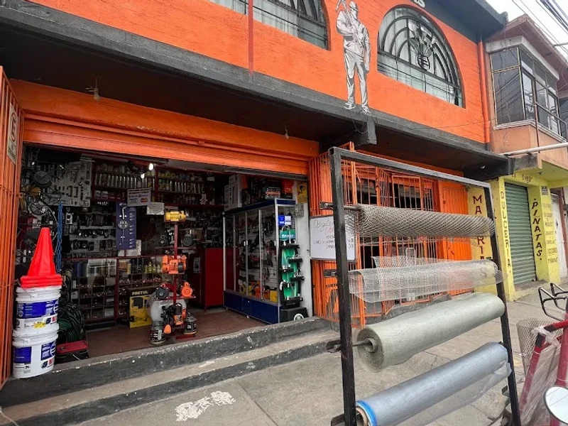 Distribuidor TRUPER y Ferretereria “Mayas”