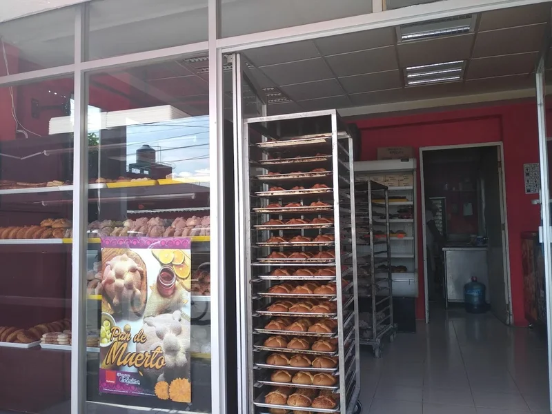 Panadería y pasteleria la tradicional