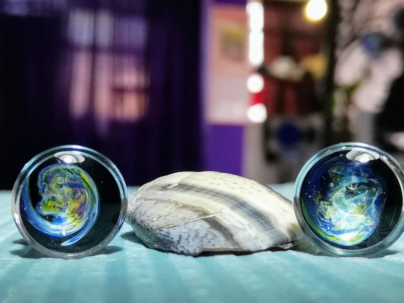 Ultravioleta ink tattoo studio