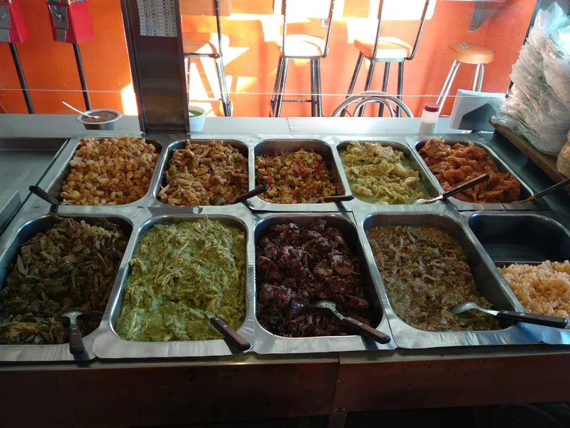 Tacos de Guisado El Amigo Chuy