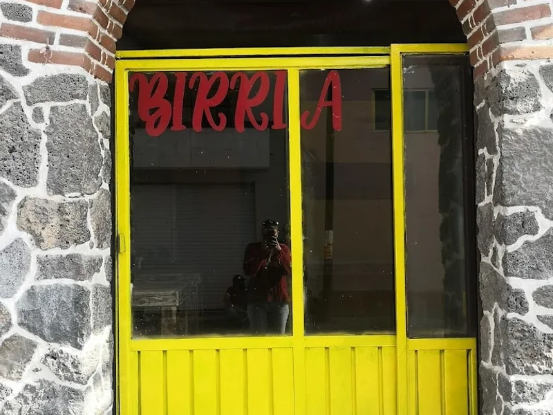 La maestra de la birria