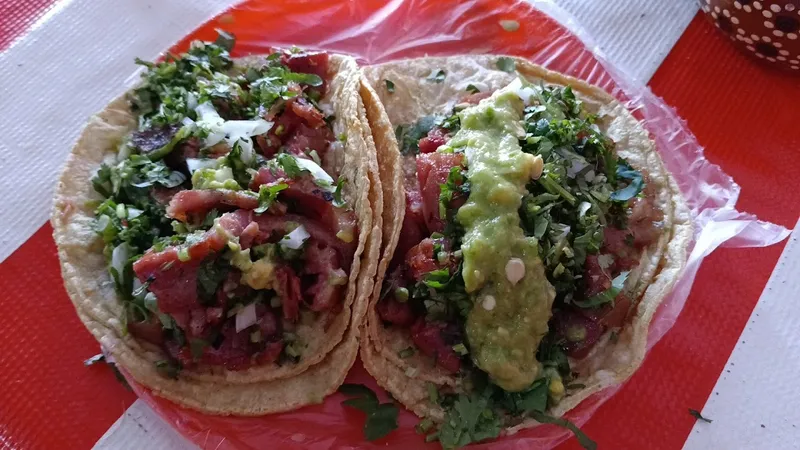 Huesitos y Carnitas