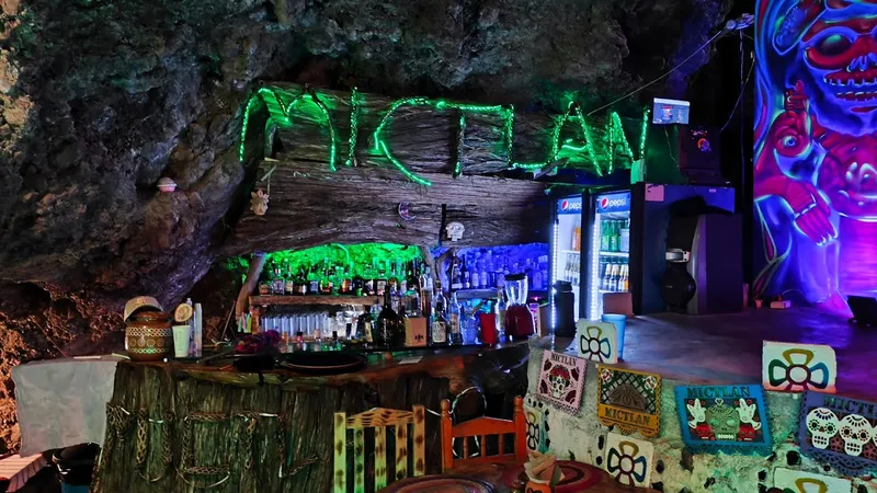 Mictlán Restaurante Subterráneo