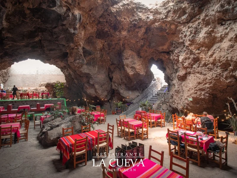 La Cueva Teotihuacán