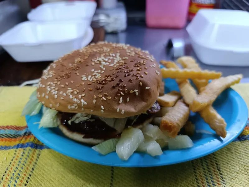 Hamburgesas La Patrona