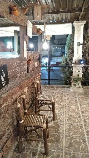 La Cabañita Café