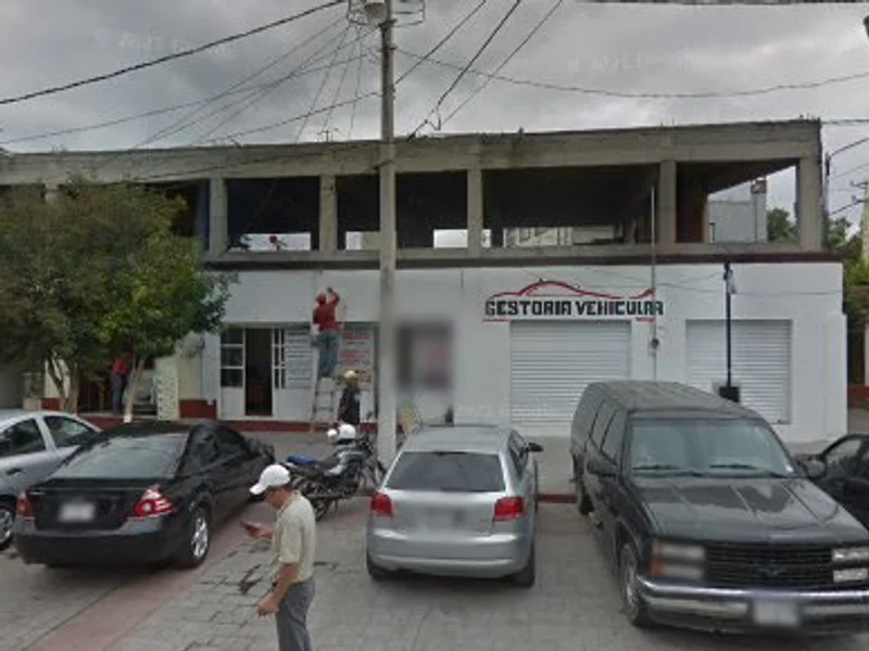 Zapatería "La Plaza"