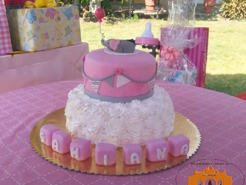 Distribuidora Y Pastelería La Hacienda