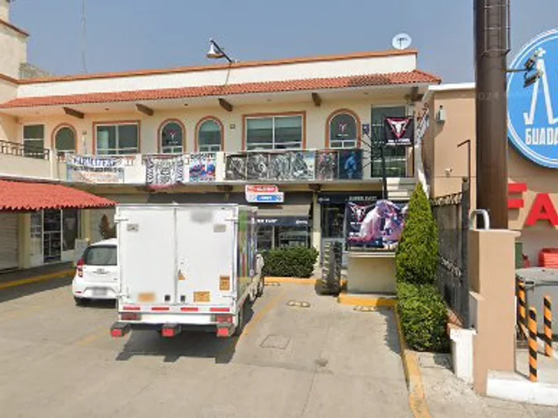 Farmacia Guadalajara Plaza Ahuehuetes