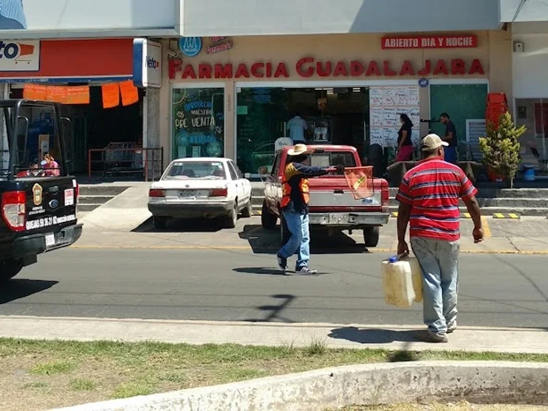Farmacias Guadalajara ojo de agua