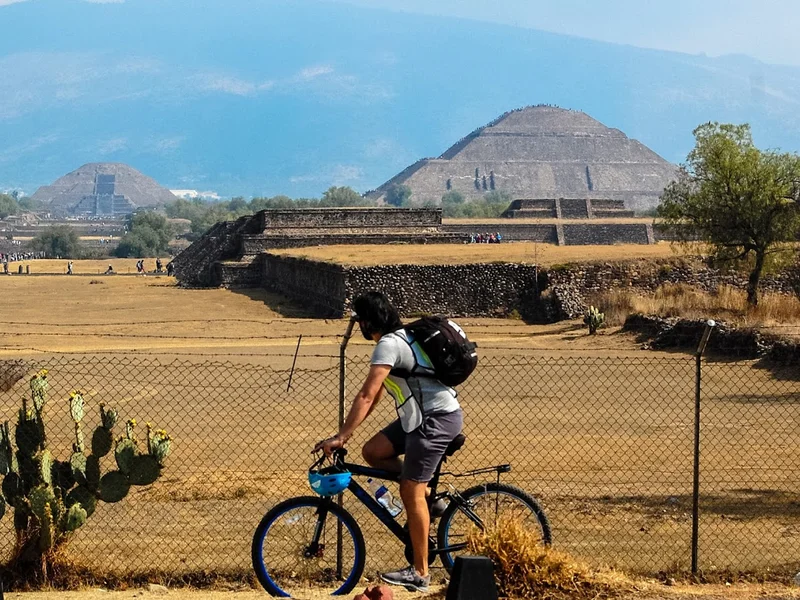 Pedalea Teotihuacan