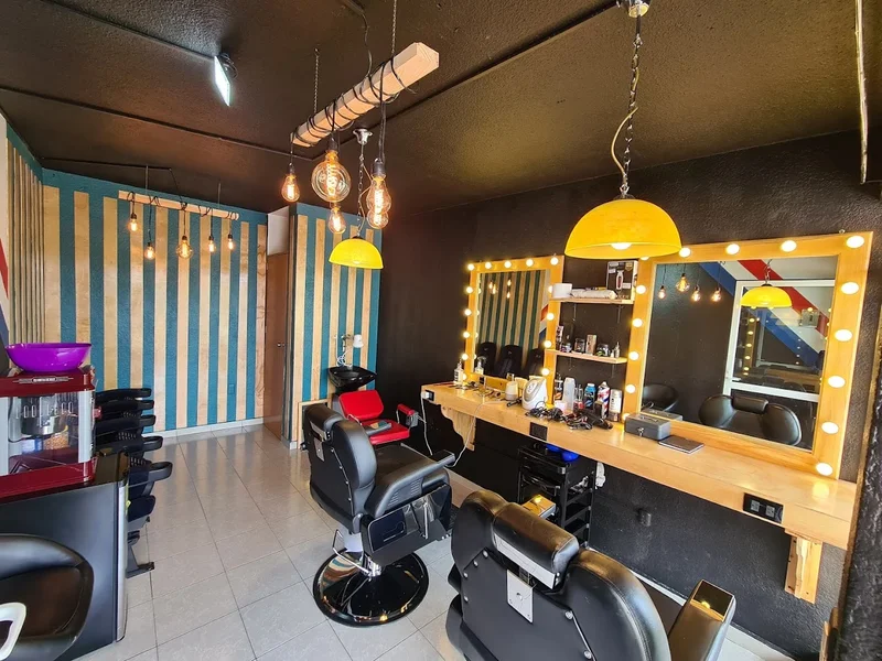 JacMac BarberShop