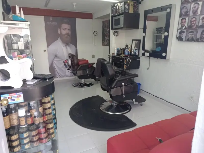 Barber Shop Hend'Ryan