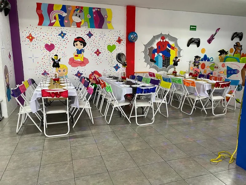 Salón de Fiestas Chavitos Toys