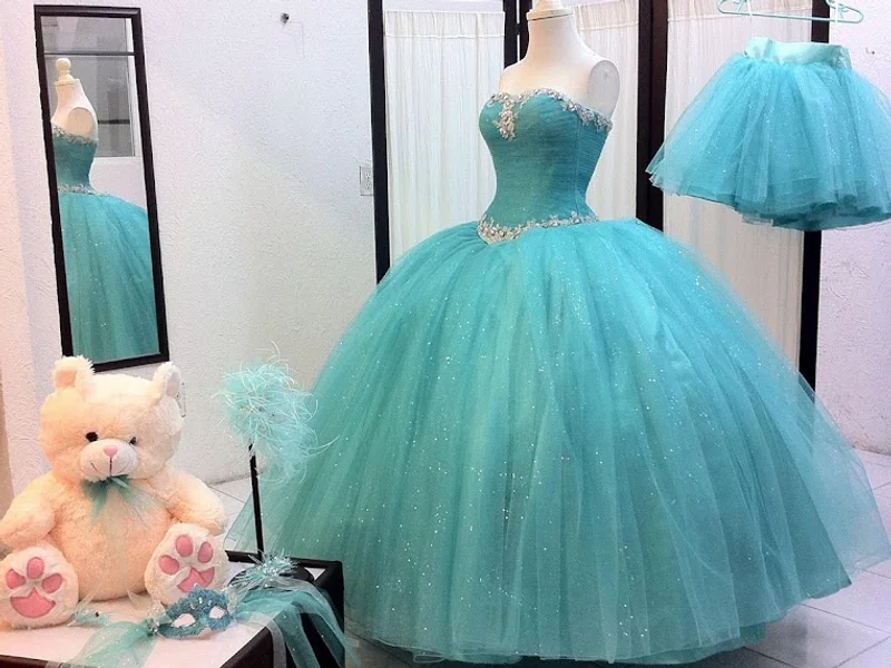 Vestidos de 15 años Stelaris / Vestidos de novia / vestidos de presentación