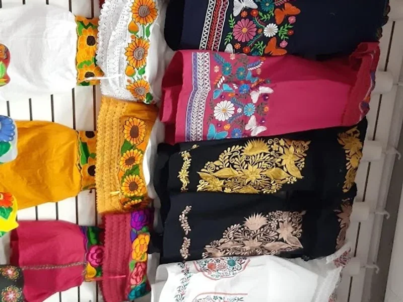 TIKAY ARTESANIAS MEXICANAS