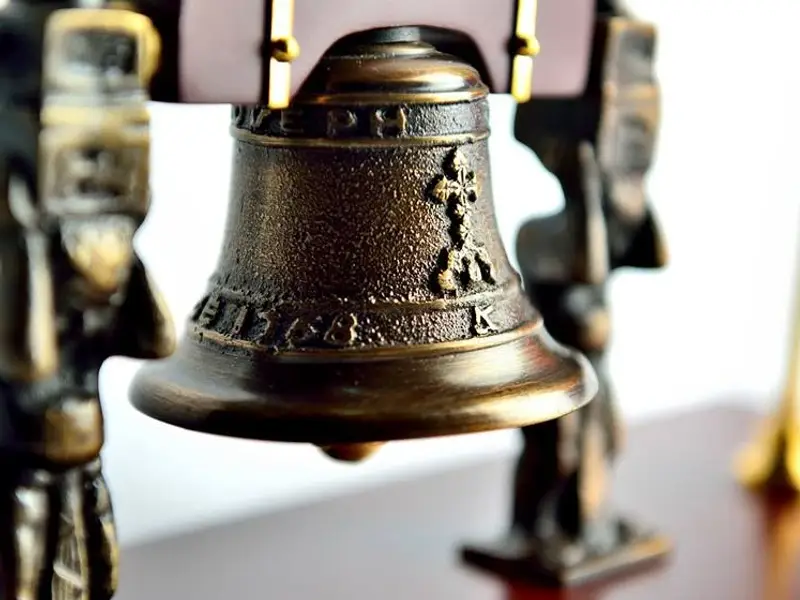 Campanas de Bronce - Artesanías en Bronce Estrada