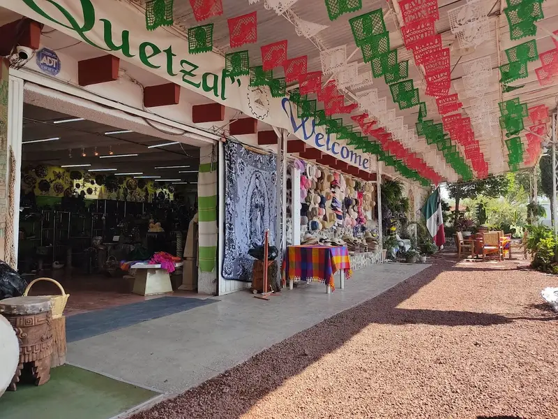 Artesanías El Quetzal