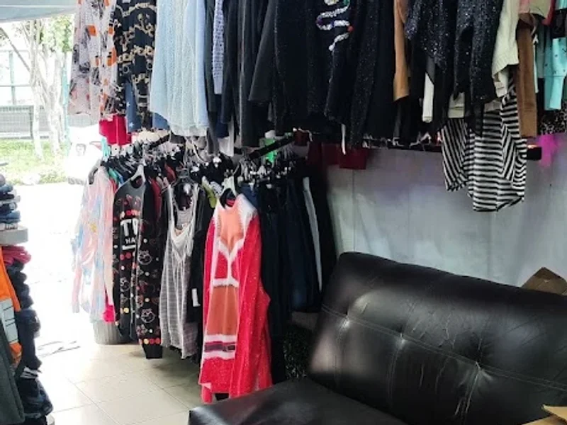 TALLAS EXTRAS Ropa Americana Dama y Caballero