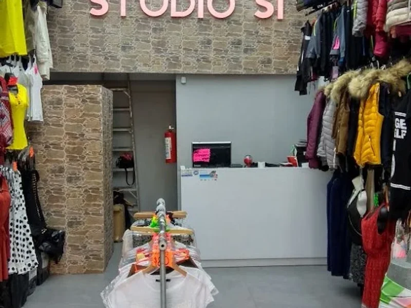 Studio Si | Venta de ropa por mayoreo en línea