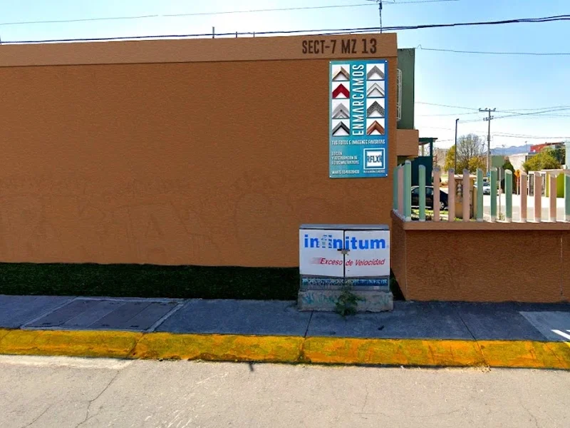 Marcos para fotografías en Tecámac, "Reflexión Cuadros"