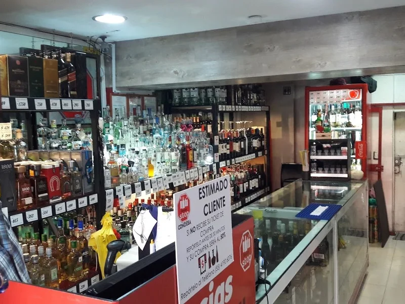 VINOS Y LICORES MAJUMI