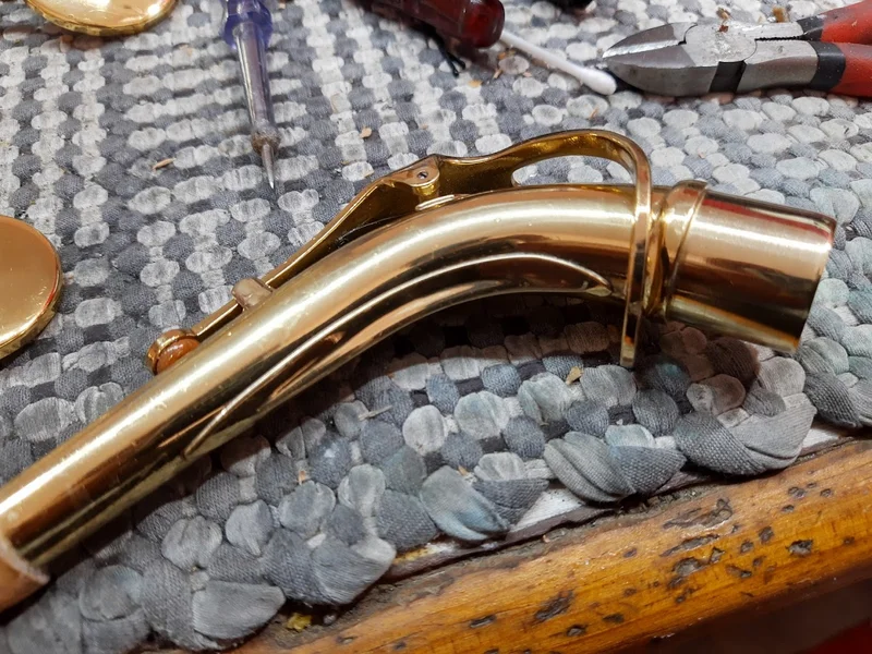 Reparación de instrumentos de viento el fercho sax