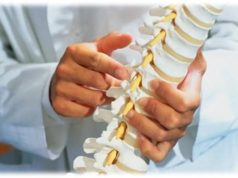 CENTRO QUIROPRÁCTICO INTEGRAL