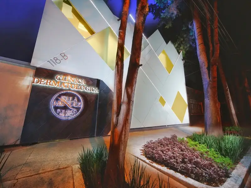 Isela Mendez Clínica Dermatologica