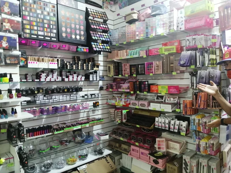 Belleza Colibrí - Plaza Correo Mayor