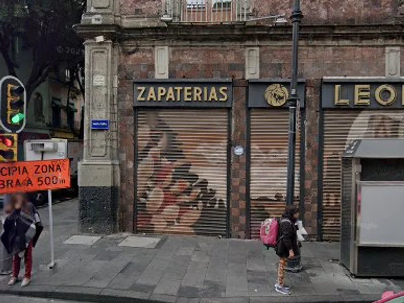 Mishka Perfumería - Tacuba