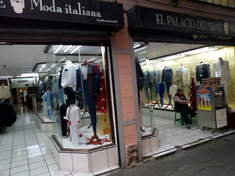 El palacio del traje